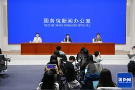 外汇局：出口受多种因素综合影响，人民币汇率变化对进出口影响比较温和图片