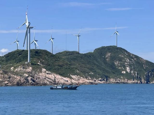都在拍都在晒！最近，“舟山顶流”刷屏了