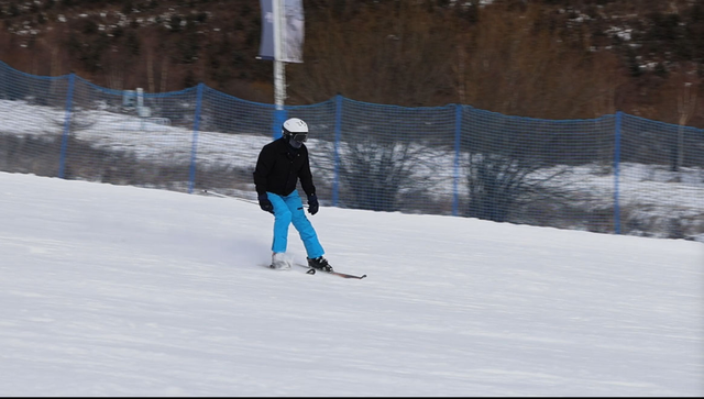 冰雪经济成“双循环”新引擎：携程入境冰雪游订单翻倍增长 东南亚游客占七成