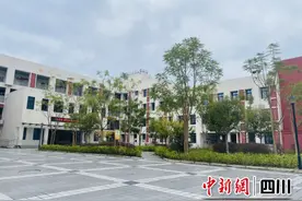 用多彩教育点亮乡村学校里的快乐童年图片