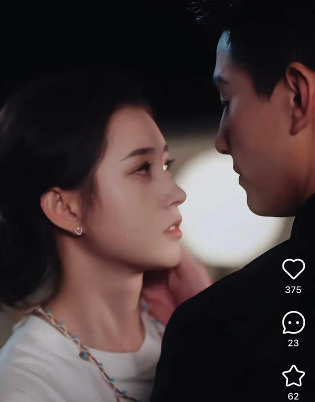 短剧赛道的男演员，已经不剩几件衣服了