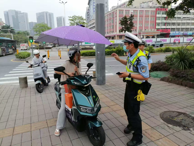 深圳全市严查带篷电动车