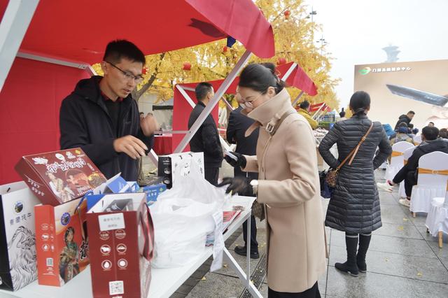 “金色门源·林海雪原”文旅推介亮相奥林匹克中心区