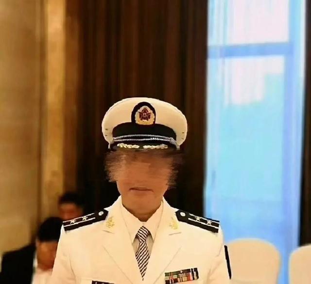 金条假的、别墅租的、父母演的，“新娘”被判刑！