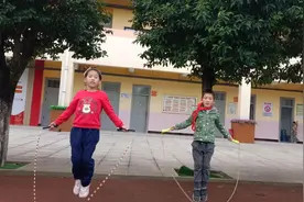 灞桥区东李小学大课间活动简记图片