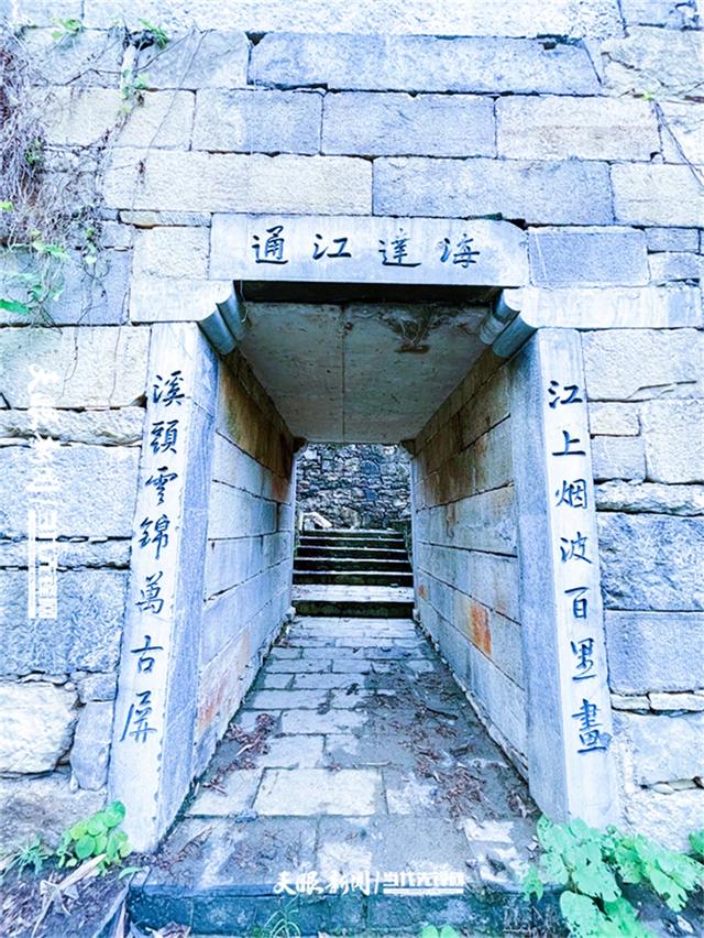 巷遇⑰｜乌江边上，一个盐道古镇的百年沉浮