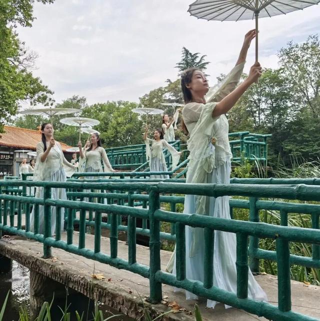 “双节”期间，王城公园上新啦！