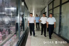 无棣县政府副县长郭兵督导食品安全包保工作图片