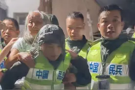 暴雨突袭，宝安民兵快速行动，守护群众生命财产安全图片