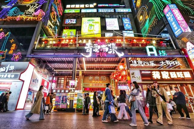 贵阳热门景点公交乘车攻略，带你get正宗夜生活~
