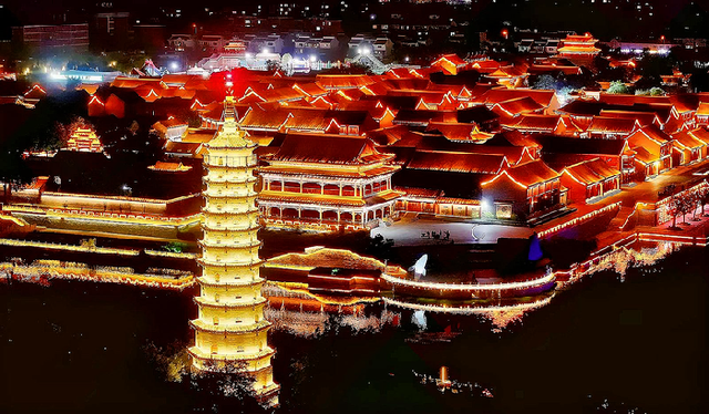 消暑夜，纳凉天——无棣古城荷花湾打开“夜间模式”的千年古城，激活古典与现代交融的城市“夜经济”
