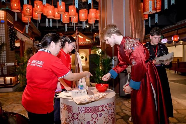 2025中国厦门中秋旅游嘉年华活动启幕