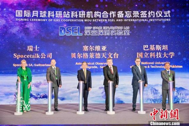 东西问丨任筱强：国际月球科研站“朋友圈”为何越来越大？