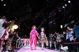 从五指山到巴黎，非遗黎锦织就时尚亮色图片