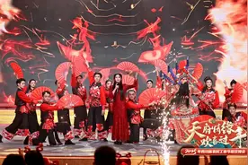 联播观察丨春节晚会哪家强？川台给你“亿点”震撼图片