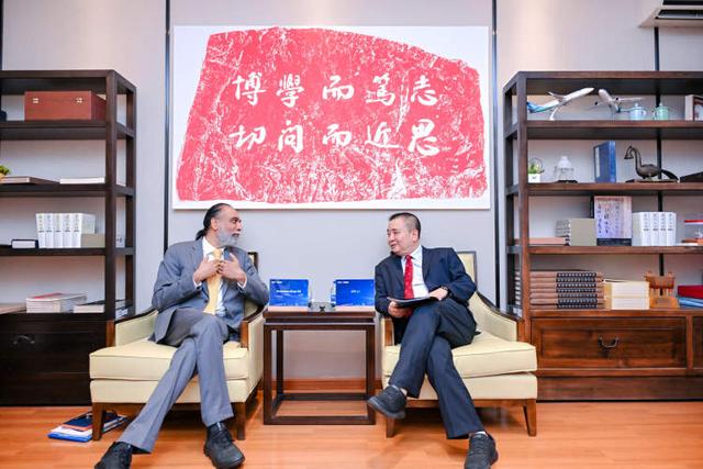 全球人工智能创新治理中心落户复旦