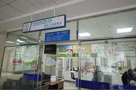 世界早产儿日特别报道｜新生儿“落地即参保”， 探索曲靖经验！图片