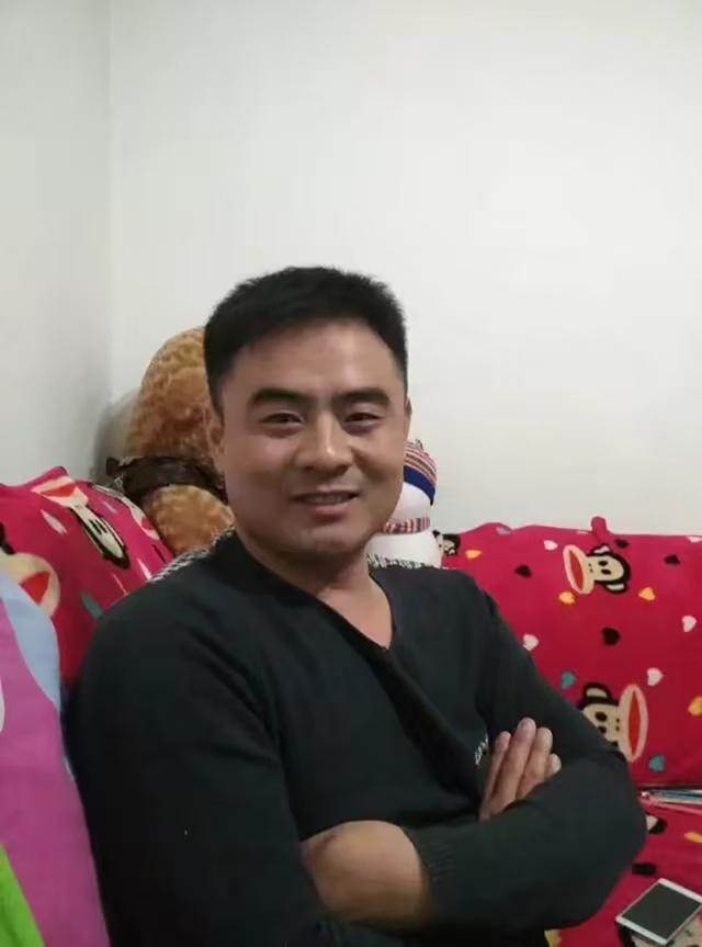 “栾留伟英雄店”的人间烟火：人心不凉，我们记得