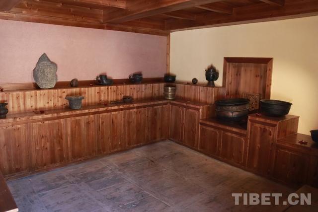 “大鹏翼”下的守望：一位守护者的百年博物馆