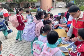 石门街红星亭岗社区携手红星小学打造垃圾分类“绿色课堂”图片