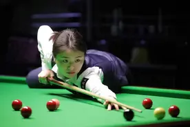 英锦赛三胜男子选手 白雨露创造中国斯诺克历史图片