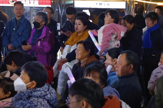 今天，在直播大舞台遇见千岛湖→