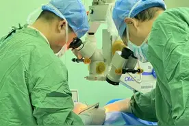 宁津县人民医院：患者左眼失明50年重获光明图片
