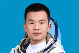 航天员宋令东简历图片