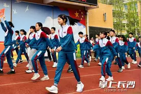 芙蓉区实验小学：趣味运动会“燃”动青春收获成长图片