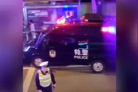 长沙警方通报两伙少年持械斗殴：网上对骂引发，抓获14人图片