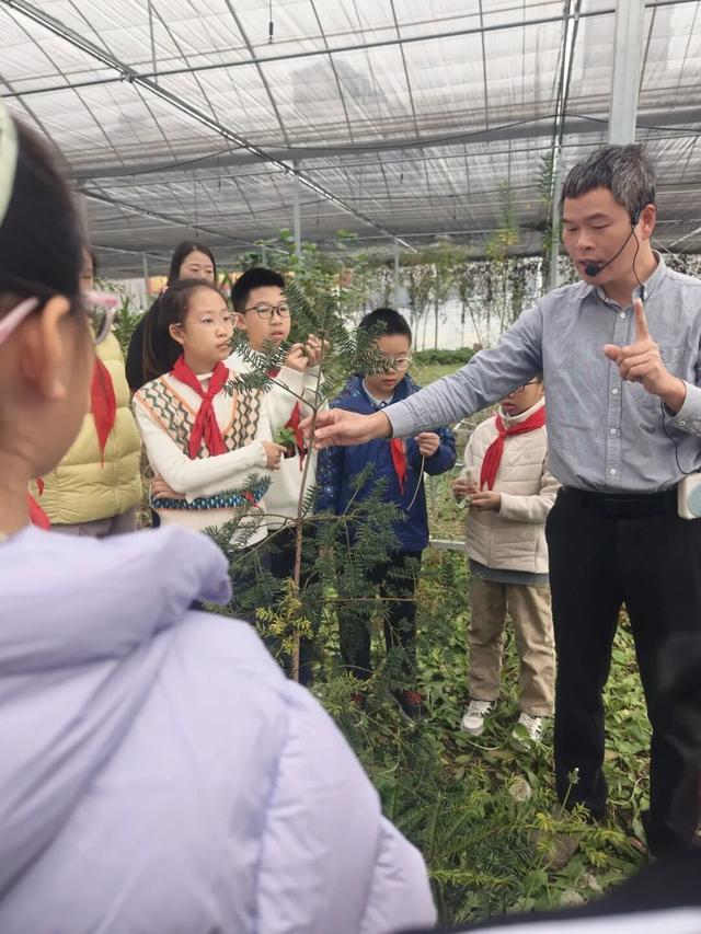 游玩、体验、美食、购物…一站式玩转→