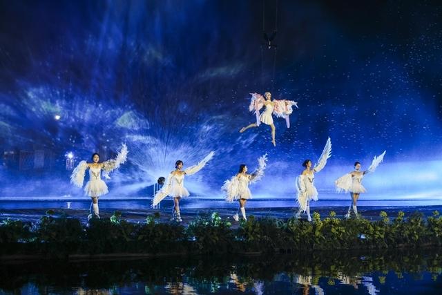 暑期独家记忆，济野“白+黑奇幻旅程”新增限定“盛夏恋爱季”互动