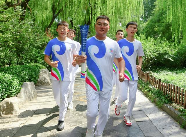 “泉炬”传递“路线图”：一幅串联济南泉水文脉的“文化长卷”