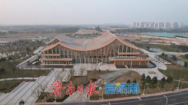 济南鹊山生态文化区一期项目建设如火如荼