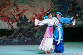 黄梅戏经典《天仙配》热演沪上，看第四代“七仙女”的坚持图片
