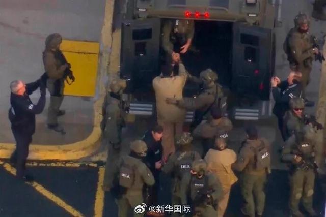 俄大使透露马杜罗被强行控制时“身边没有任何人	”	，称俄提供的防空系统出问题被切断