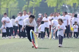 “童心筑梦·共庆六一”亲子运动会图片
