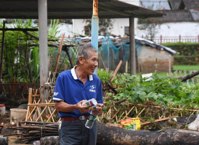 广东清远暴雨灾后现场：洪水退去