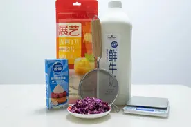 美食厨房 | 玫瑰奶冻图片