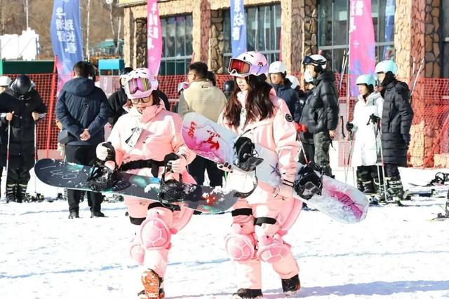 滑雪、拍照、逛吃……长春冰雪季的“女主剧本”火了！