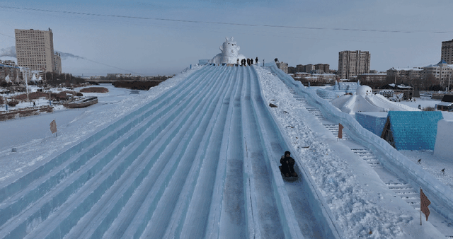 你的电脑桌面，变色了？！