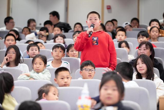 “同一堂课”第五场：解码给地球“把脉”的国之重器