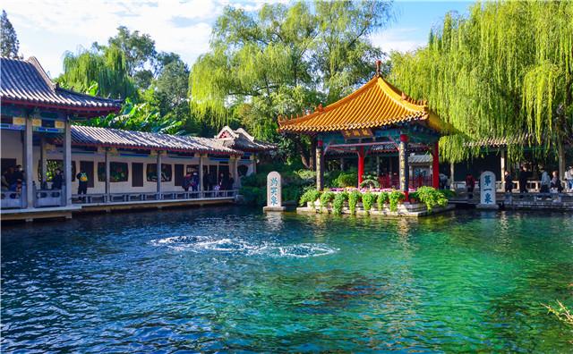 秋色满城 历下有约丨泉脉寻踪·千年文脉沉浸游