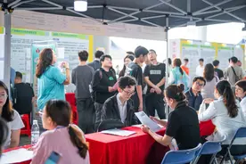 千亿级行业引领，广州高端专业服务业展活力丨聚焦广州“12218”现代化产业体系 向新再出发㉘图片