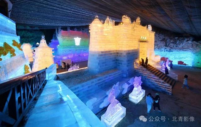 视点｜琼楼玉宇间再现《大闹天宫》，龙庆峡冰灯节“上新”