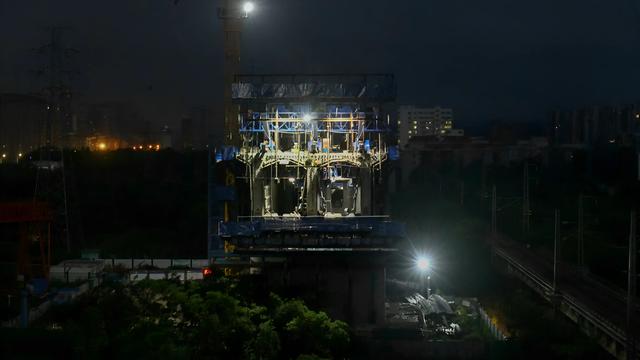 广西钦州：钦北线铁路桥改建适配平陆运河通航