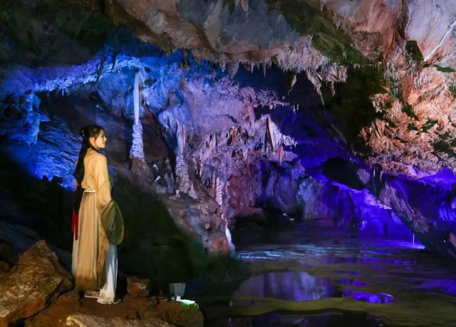 婺源乡村文旅旗下7大景区！向全国人民警察免费开放！