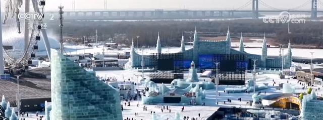 从“冰景”到“智景” 科技加持冰雪大世界 擦亮城市IP新名片