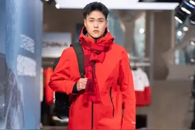 亚冬会领奖服升级，高性能国产自研科技走上世界赛场图片