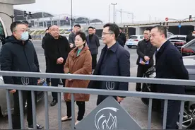 王华杰王靖调研松江枢纽开通运营准备及周边配套道路建设情况图片
